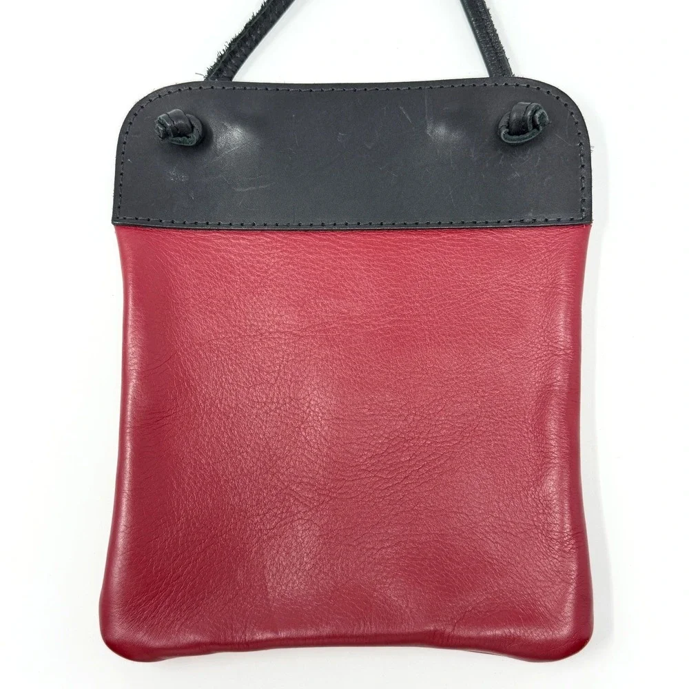 Matt Fothergill Pub Bag Leather Crossbody Red Black Small‎